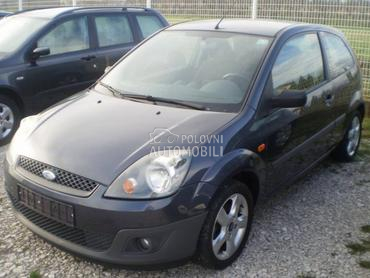 Ford Fiesta Mk5 -  kompletan auto u delovima