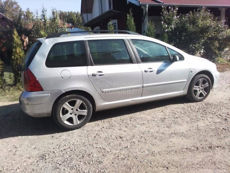 Delovi za Peugeot 307 za 2005. god.