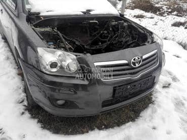 Delovi za Toyota Avensis