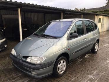 Renault Scenic -  kompletan auto u delovima