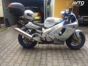 yamaha yzf 750 delovi