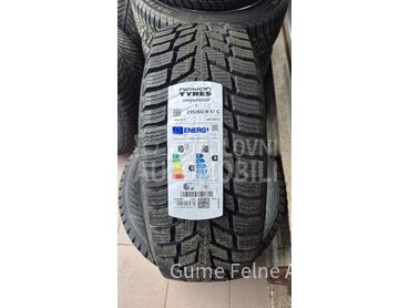 Nokian 215/60 R17 Zimska