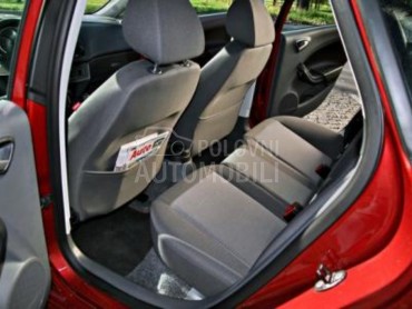 SEAT IBIZA PATOS