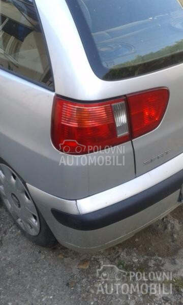SEAT IBIZA SVETLA