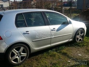 Volkswagen Bora - kompletan auto u delovima
