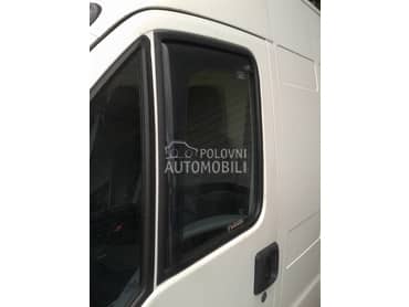 Bocni vetrobrani Sprinter za Mercedes Benz Ostalo