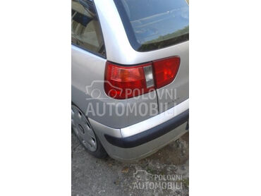 SEAT IBIZA STOP SVETLA