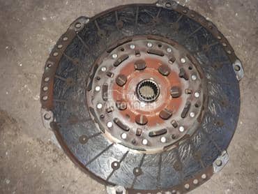 Branik i delovi za Volkswagen Golf 4, Golf 5, Jetta ... od 1998. do 2008. god.